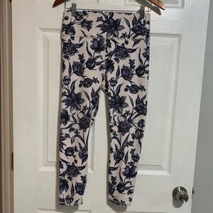 Fabletics floral leggings